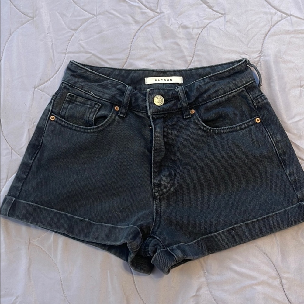 PacSun black Jean Mom Short size 22 (xxs)